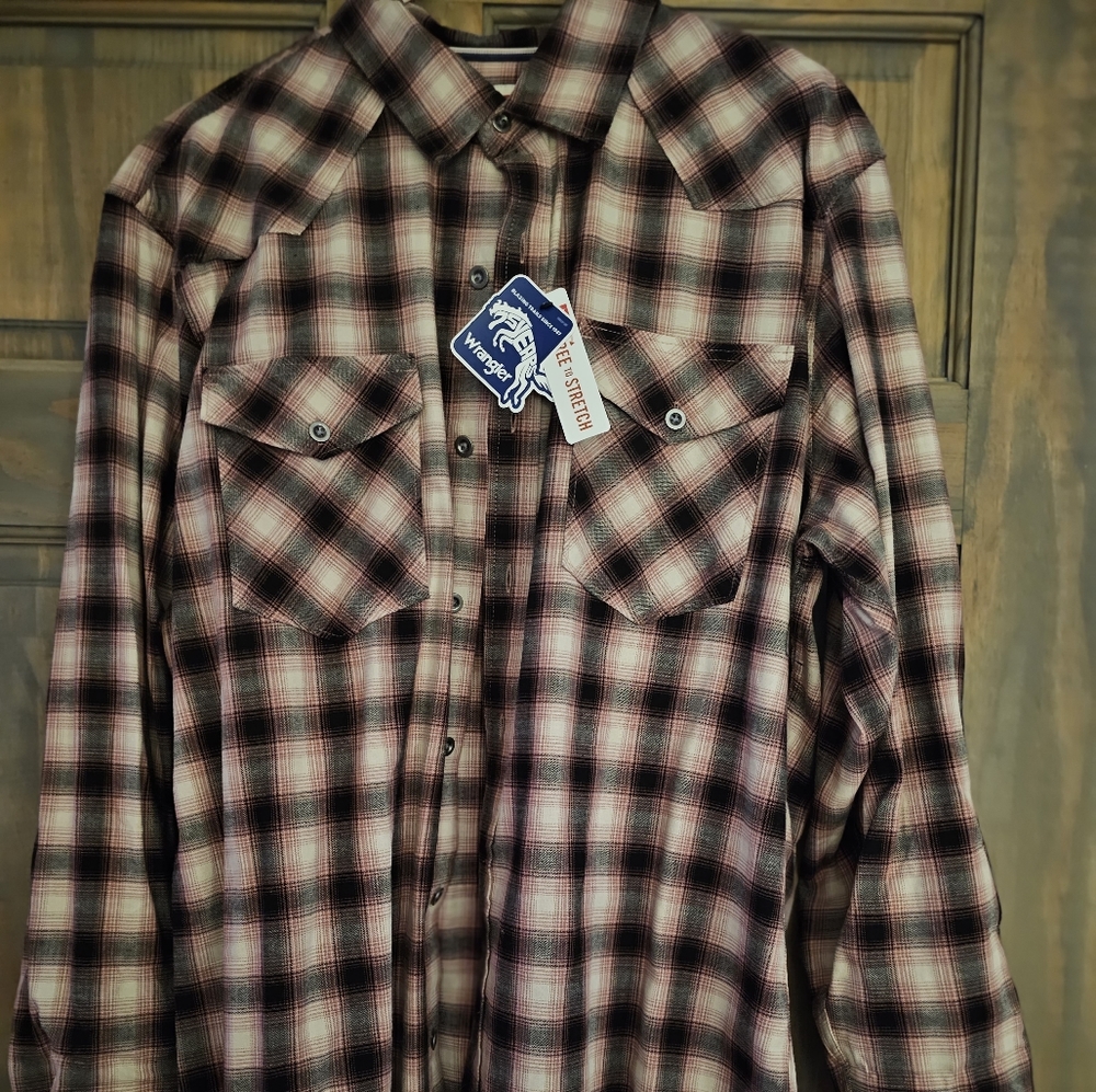 Mens long sleeve shirt